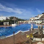 Aqua Sun Geranios By Helloapartments Lägenhet