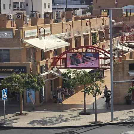 Aqua Sun Geranios By Helloapartments דירה