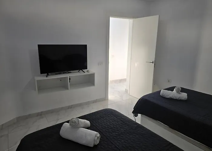 Aqua Sun Geranios By Helloapartments Daire