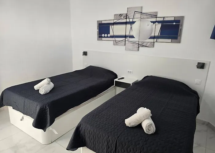 Aqua Sun Geranios By Helloapartments Daire *