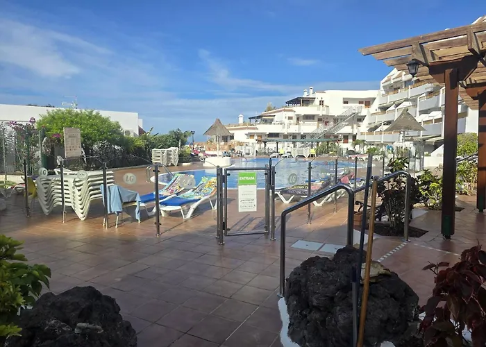 Daire Aqua Sun Geranios By Helloapartments *