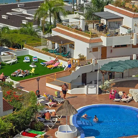 Aqua Sun Geranios By Helloapartments *